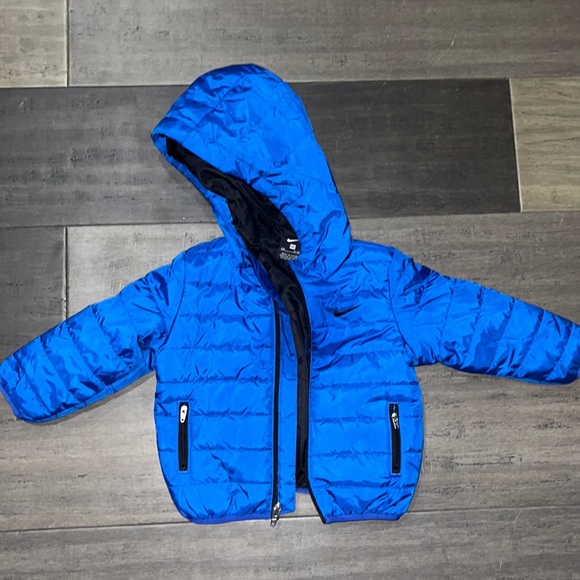 Blue Nike puffer jacket size 18 months - Picture 1 of 1